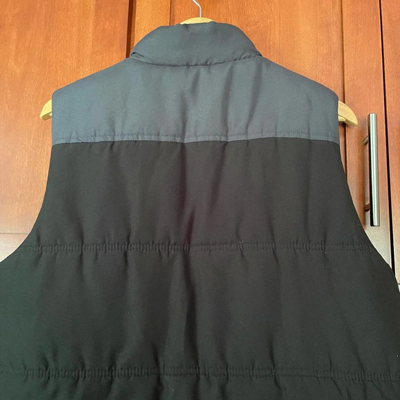 Weatherproof Puffer Vest Colorblock Black Gray Size Medium - Picture 5 of 8